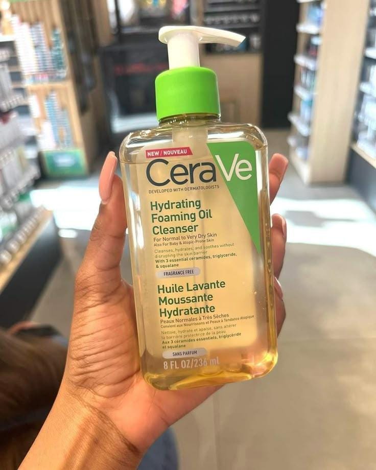 فوم شستشوی روغنی سراوی پوست نرمال تا خیلی خشک